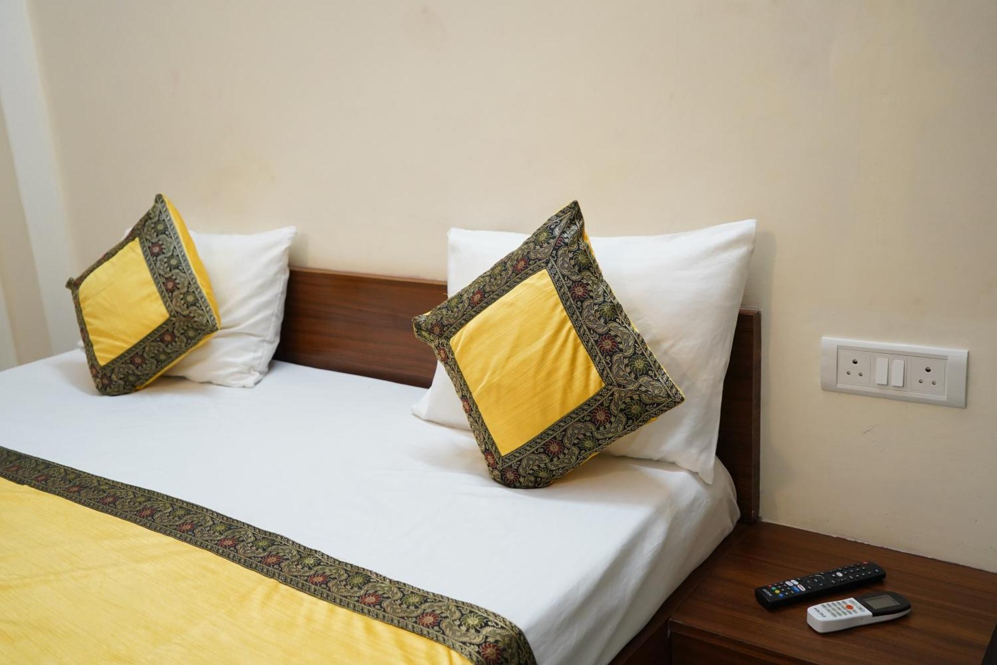Kashi Paradise Stay Váránasí Exteriér fotografie