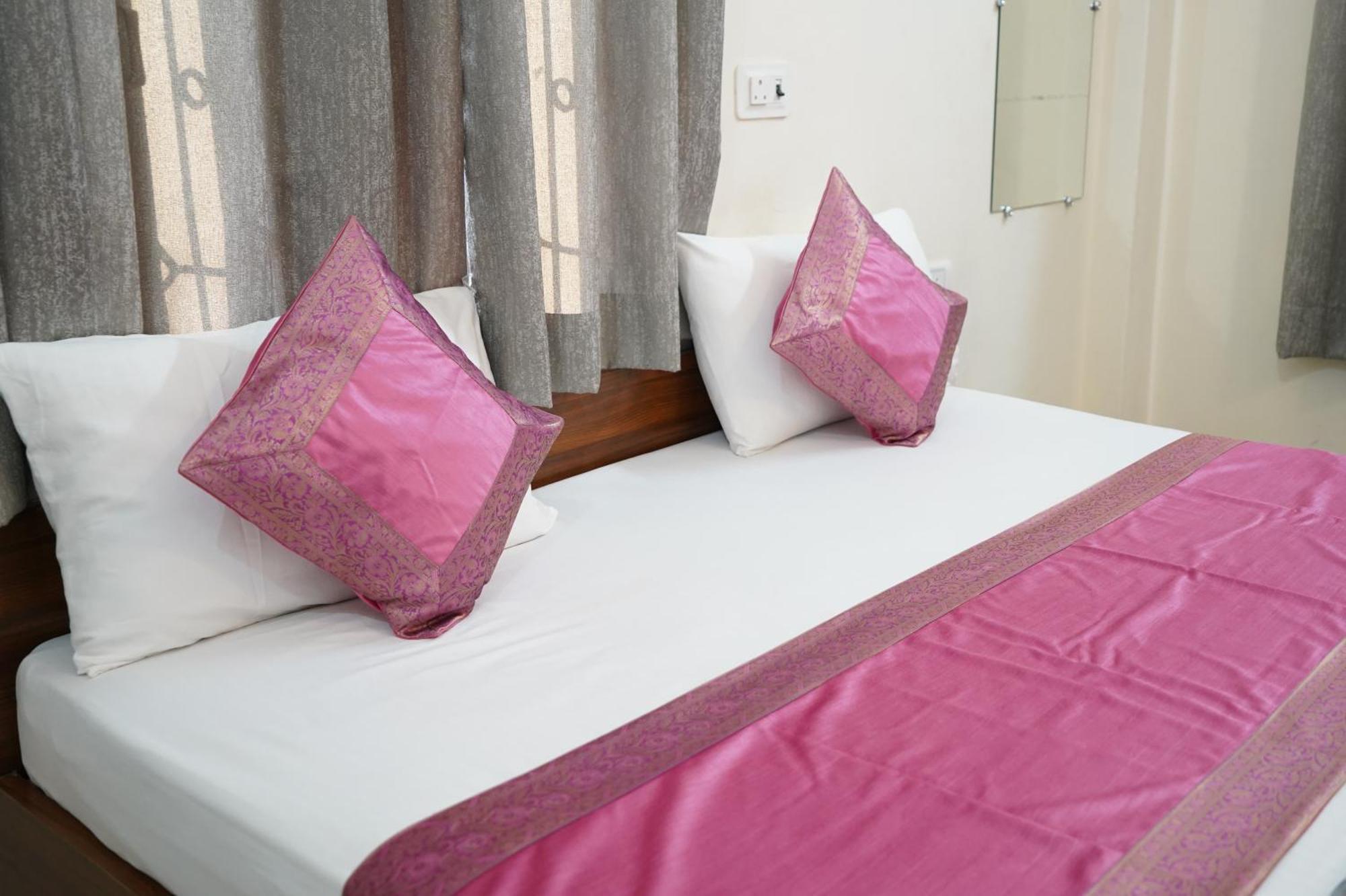 Kashi Paradise Stay Váránasí Exteriér fotografie